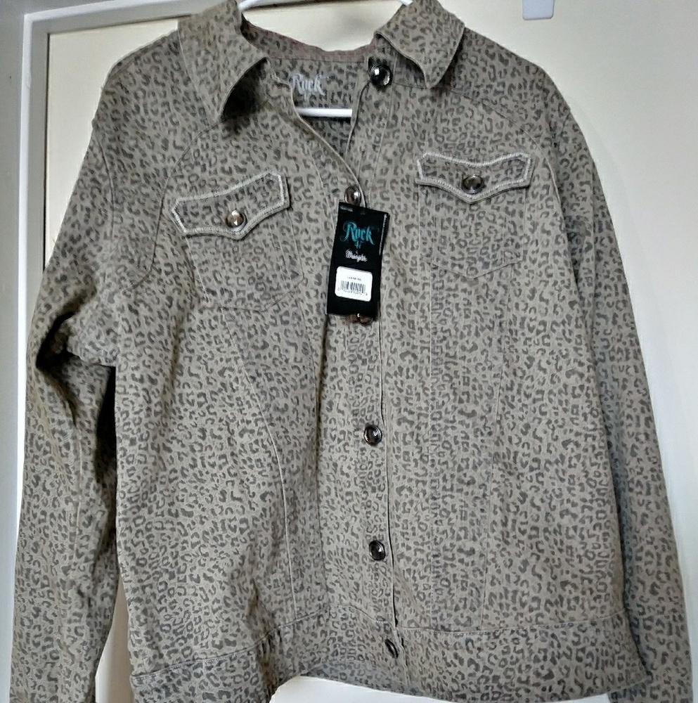 Wrangler Leopard Print Jean Jacket - Tan